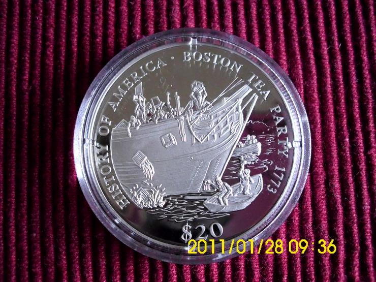 Bild 1: 20 $ Münze  Liberia