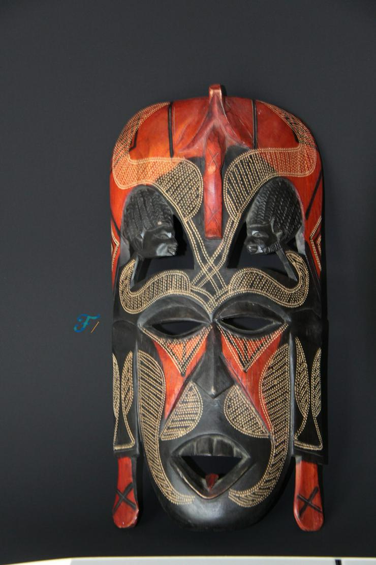 Kissing Mask I Afrikanische Massai-Maske - Figuren - Bild 5