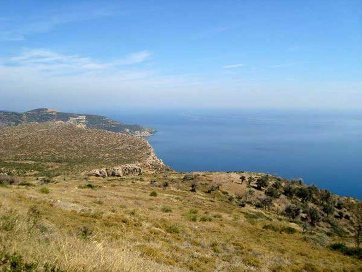 Bild 3:  Gut gelegenes Grundstück auf Evia