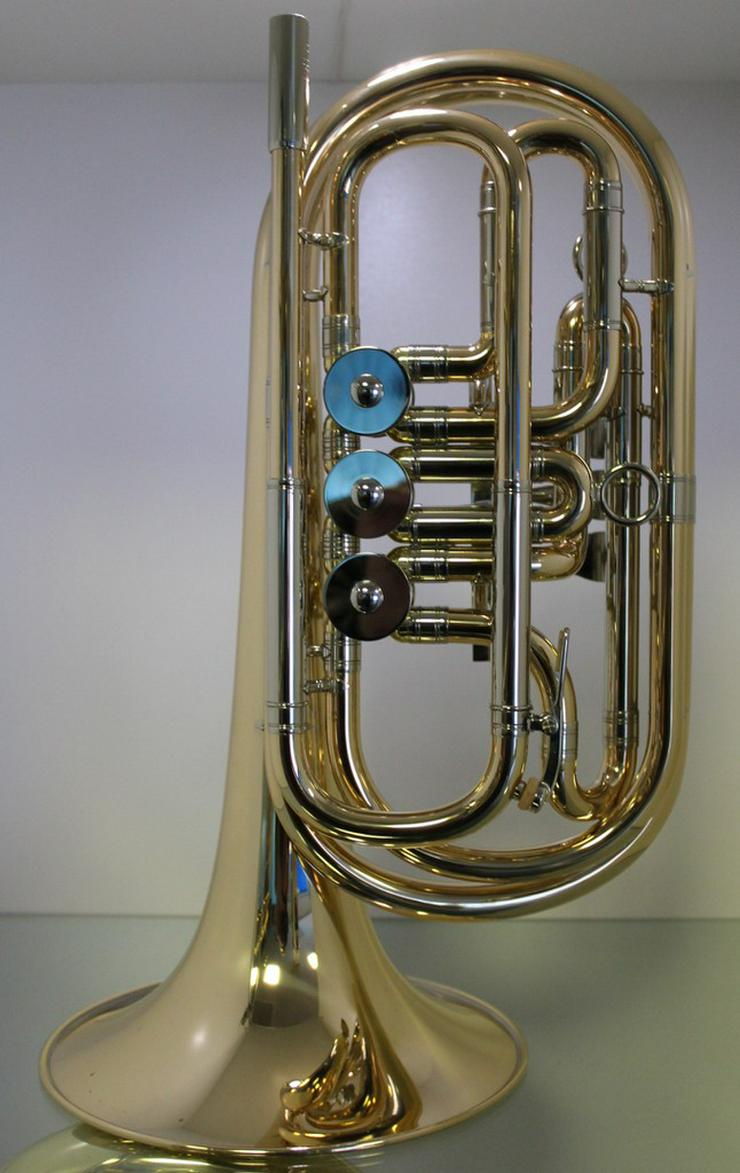Melton Basstrompete in B aus Goldmessing - Blasinstrumente - Bild 5