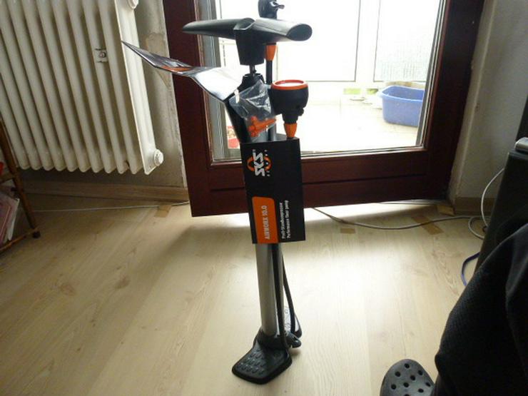 Bild 14: (195) Standpumpe SKS 10 b