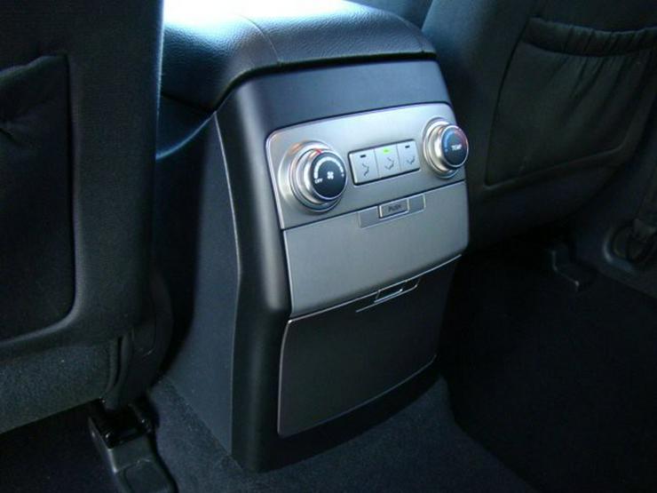 Bild 12: HYUNDAI ix55 3.0 V6 CRDi Comfort Aut. PDC eSD 7Sitze