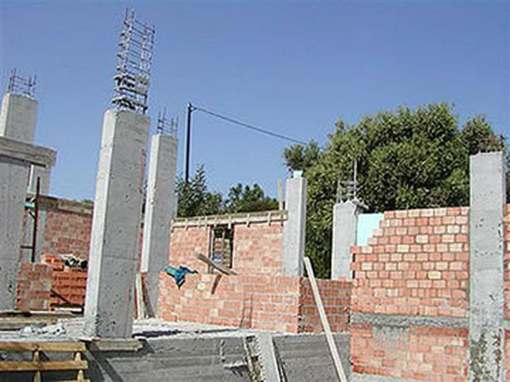 Bild 4: Neubau Einfamilienhaus nahe Petalidi