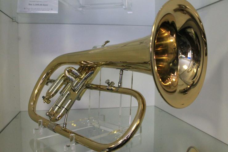 Kühnl & Hoyer Profiklasse Flügelhorn, Mod. 150G - Blasinstrumente - Bild 2