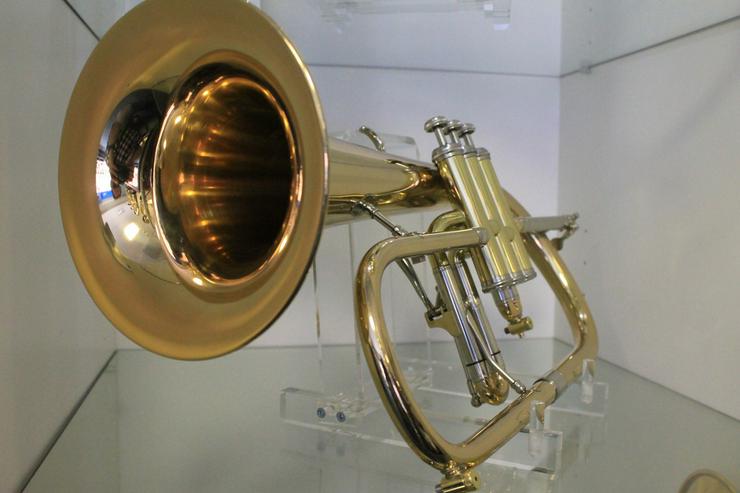 Kühnl & Hoyer Profiklasse Flügelhorn, Mod. 150G - Blasinstrumente - Bild 4