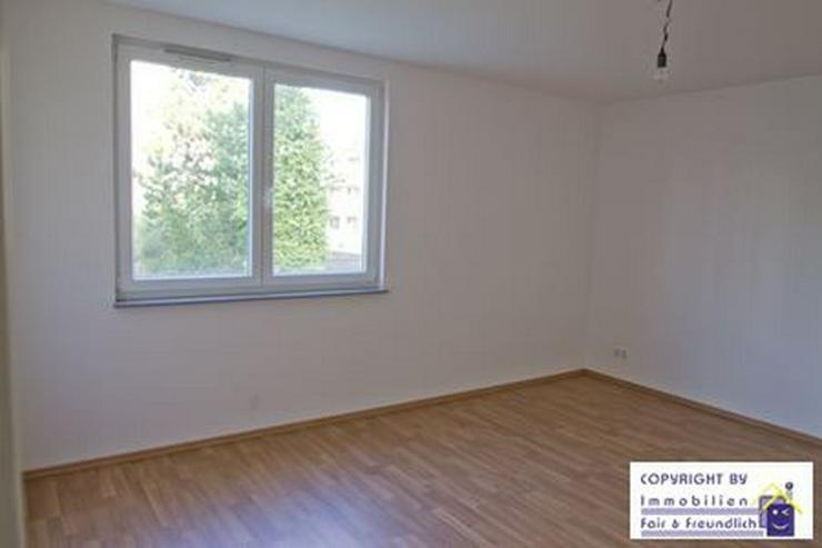 Bild 8: *Neubau m. EBK., 2 Bädern gr. Wohnraum u. Balkon* Am Aaper Wald, Rath*