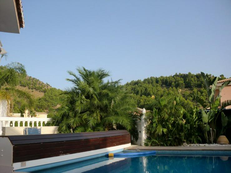 Spanien Malaga++Villa mit ca. 300 qm Wohnfläche++Luxus-Ausstattung - Haus kaufen - Bild 7