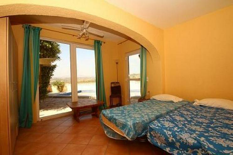 Bild 12: Villa mit zwei separaten Wohnungen und phantastischem Panoramablick