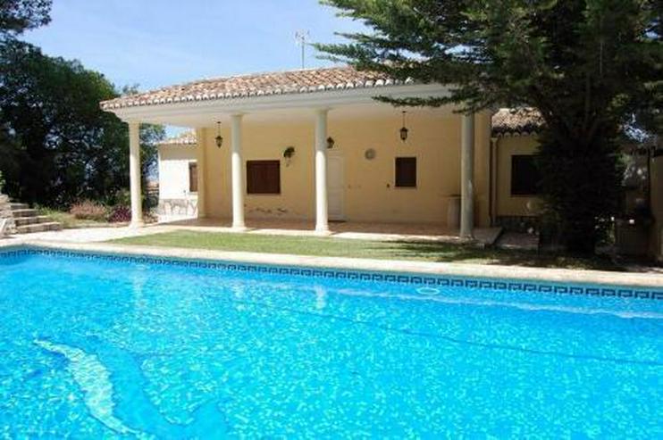 Bild 12: Villa mit Pool und Garage in Marquesa VI