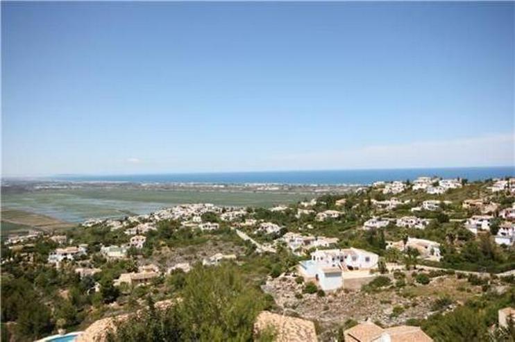 Bild 2: Großzügige Villa mit separatem Appartement und traumhaftem Meerblick