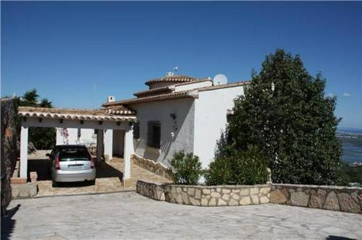 Bild 2: Villa mit wunderschöner Aussicht und großzügiger Gästewohnung