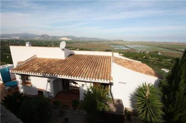 Bild 2: Villa mit Pool in herrlicher Aussichtslage auf dem Monte Pego