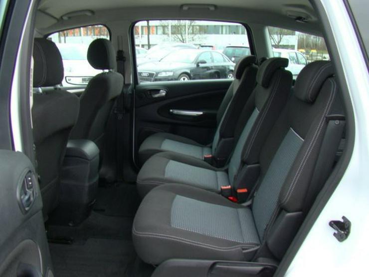 Bild 9: FORD S-Max 2.0 TDCi Sitzheizung PDC vo+hi Navi Ford