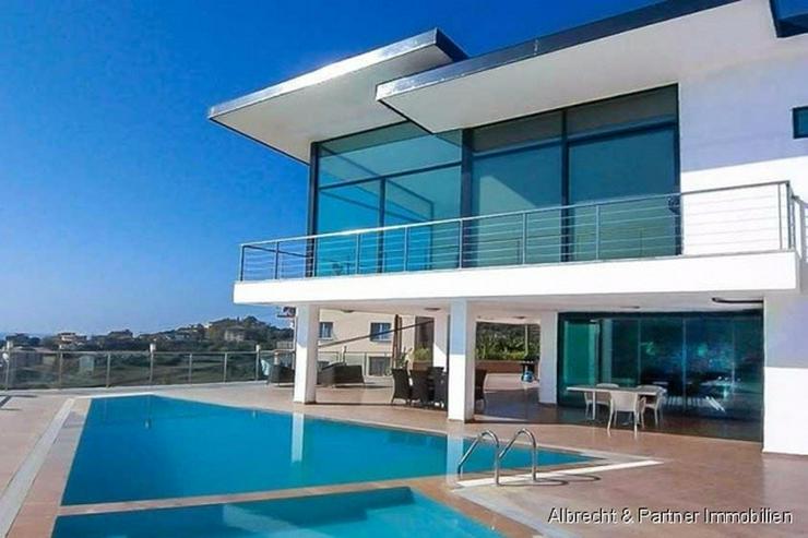 Freistehende Panorama Meerblick Luxus-Villa in Alanya