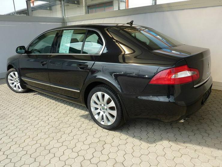 Bild 2: SKODA Superb 1,4 TSI Elegance