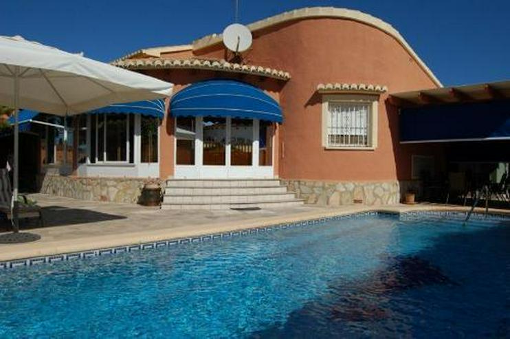 Topp gepflegte Villa mit Pool in Barranquets