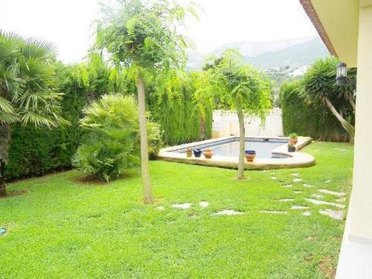 Bild 3: Wunderschöne und komfortable Villa mit Pool