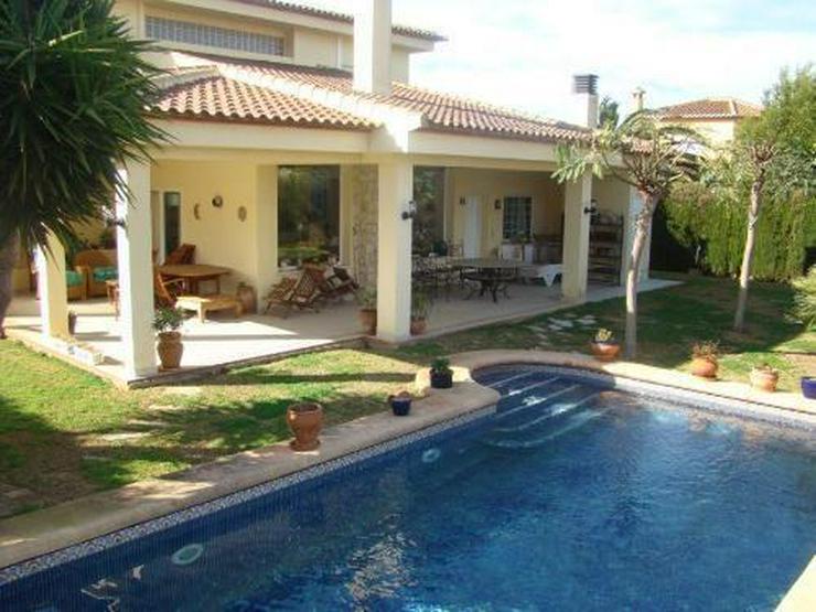 Wunderschöne und komfortable Villa mit Pool