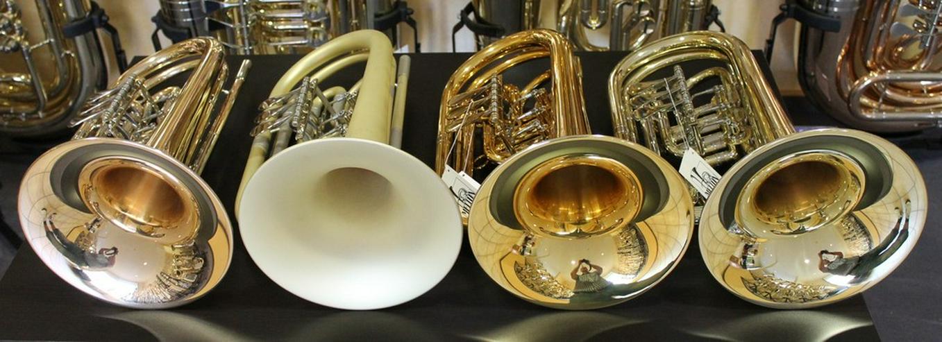 Bild 11: Melton Basstrompete in Bb, Mod. 129, Neu