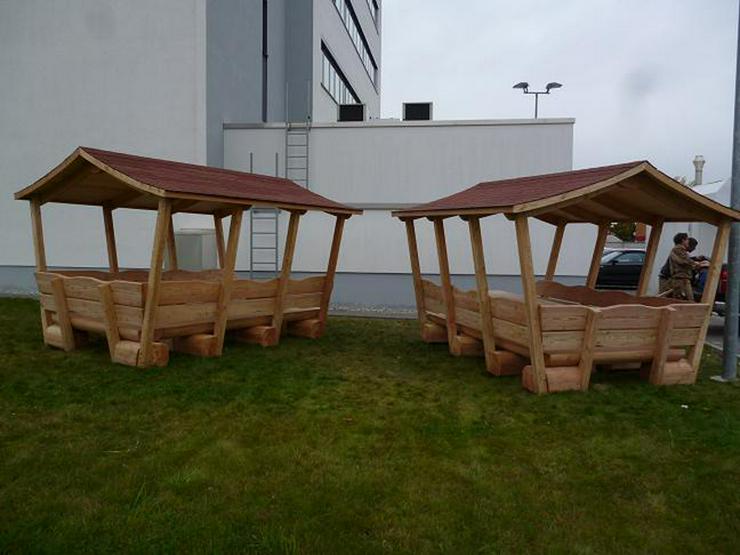 Bild 4: Gartenmöbel mit Dach .Holzmöbel.Sitzgruppe.