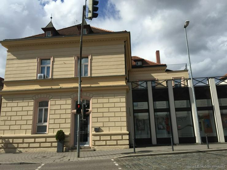 Bild 2: Geschäfts-/Einzelhandelsfläche im Zentrum von Schwabach mit großen Schaufenstern