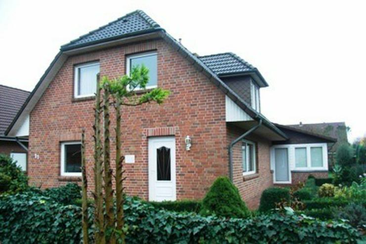 Solides Ein-/Zweifamilienhaus mit Teilkeller, Garage, Wintergarten und überdachter Terras... - Haus kaufen - Bild 14