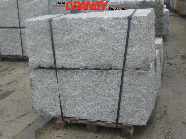 Bild 4: Granit-Pflastersteine und andere Natursteinen