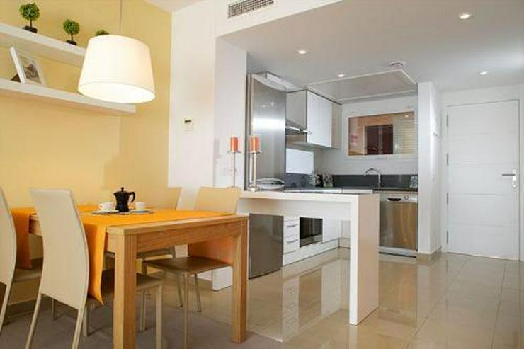 4-Zimmer-Maisonette-Wohnungen mit Dachterrasse, Gemeinschaftspool und Meerblick nur 350 m ... - Auslandsimmobilien - Bild 7