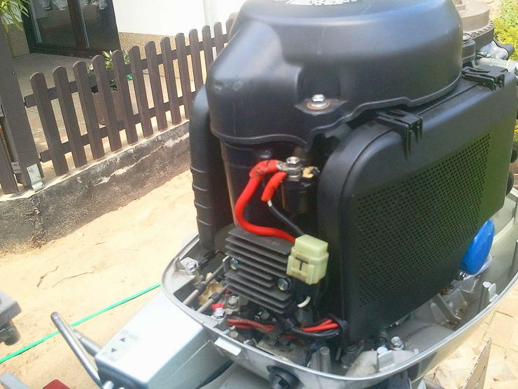 Bild 9: Außenbordmotor Honda 25 PS 4-Takt Außenborder