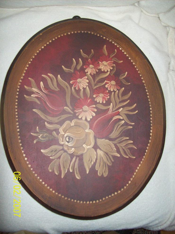 Ovales, handgemaltes Motiv Bauernmalerei