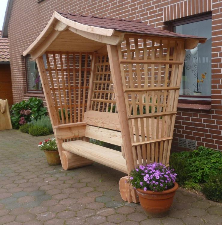 Bild 10: Holzmöbel. Gartenmöbel aus Eiche.Sitzgruppe.