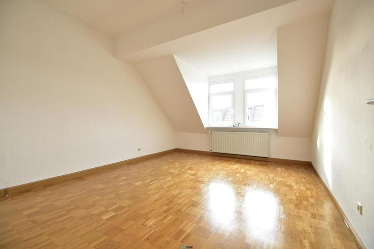 Schmucke 2-Zi.-Wohnung mit Parkettboden in Schleußig * Balkonanbau - Wohnung mieten - Bild 4