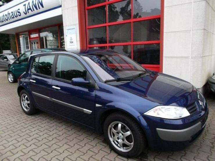 Bild 12: Renault Megane 1.6 Confort Dynamique-Klimaautomatik  