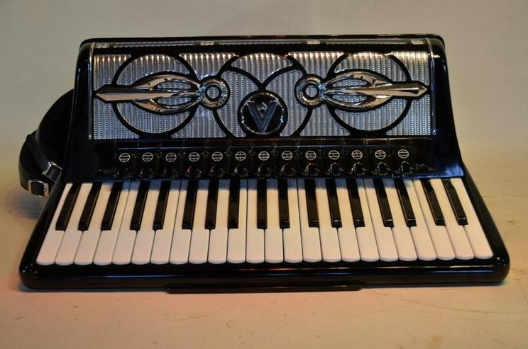 Bild 8: Accordiola Super Manon  5 Chörig