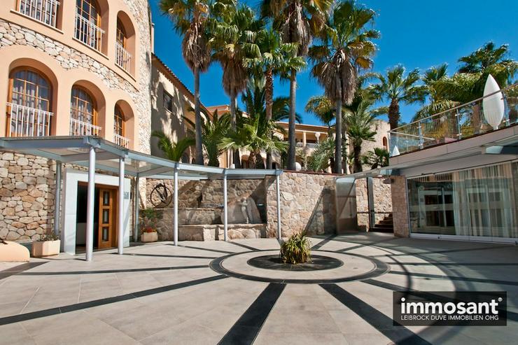Bild 5: Beeindruckende Villa mit Blick über Ibiza Stadt in Neubauzustand und Bestaustattung - MS0...