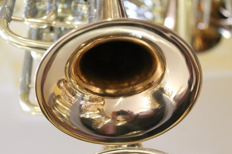 Bild 13: Deutsche Konzert Trompete Goldmessing