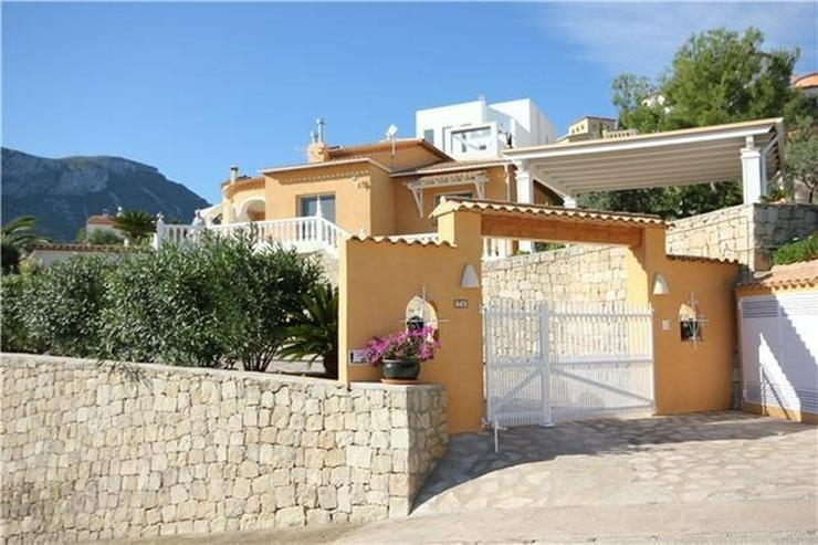 Hochwertig ausgestattete Villa mit zahlreichen Extras in unbeschreiblich schöner Aussicht... - Haus kaufen - Bild 1