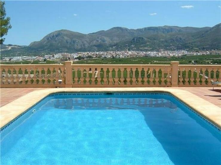 Bild 2: Sehr private Villa in fantastischer Aussichtslage mit 11.000 qm Grund, nahe Pego