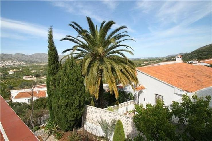 Bild 10: Gemütliche Villa in Benidoleig mit 4 Schlafzimmern, Pool und Meerblick in idyllischer Lag...