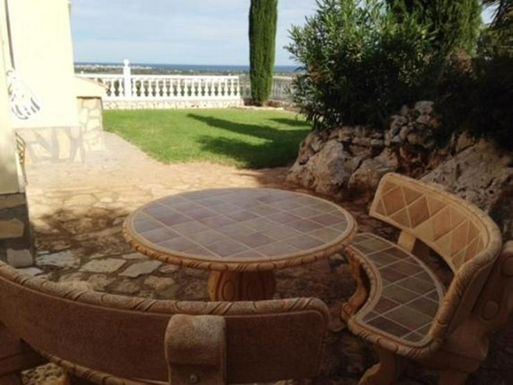 Bild 1: Geschmackvolle Villa mit fantastischem Meerblick in Oliva - San Pere
