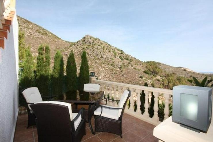 Bild 11: Luxuriöse 5 SZ Villa ideal zum Wohnen und Entertainen mit tollem separatem Gästeapartmen...