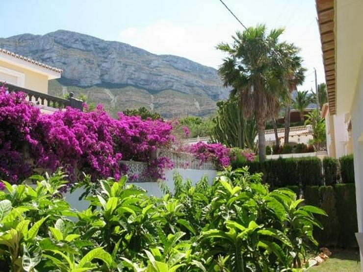 Bild 9: Sehr gepflegte und stadtnahe Villa in Denia