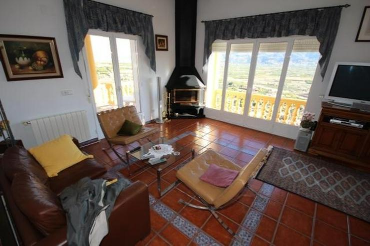 Bild 5: Gepflegte Villa mit 2 Schlafzimmern und atemberaubenden Panoramablick in Sanet y Negrals