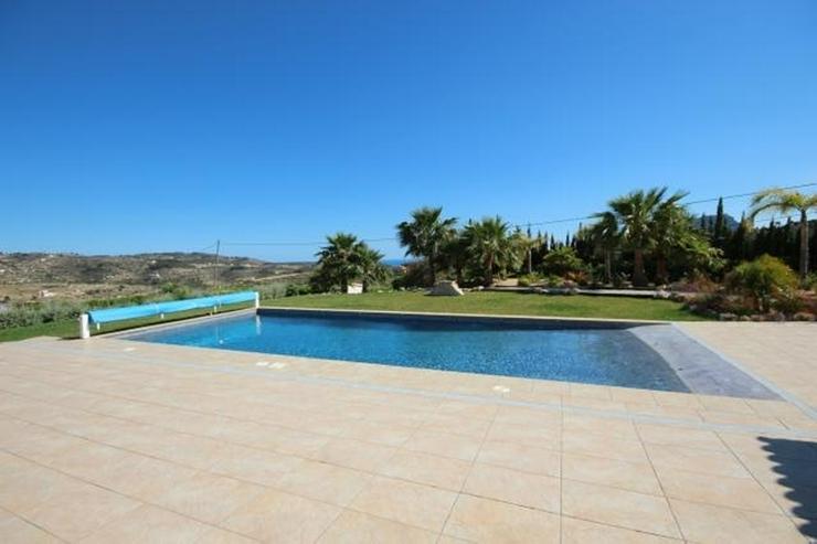 Bild 11: Luxusfinca in privater und ruhiger Lage mit schönem Blick auf die umliegende Natur und da...