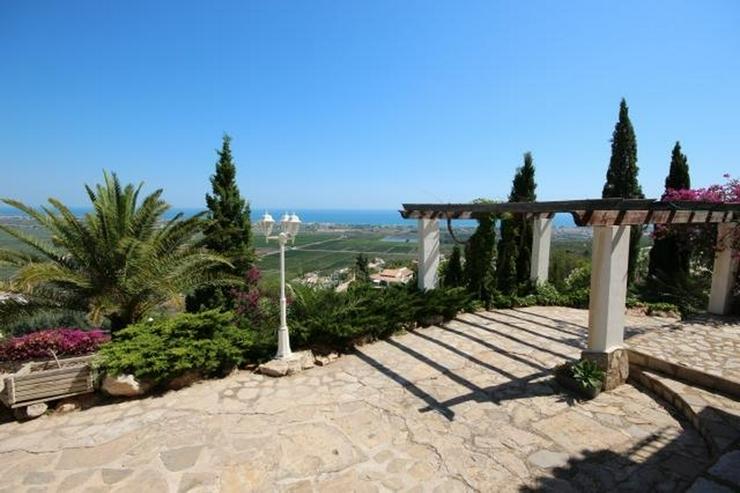 Bild 4: Großzügige Villa am Monte Pego mit Panoramablick auf Meer, Berge und die Reisfelder.