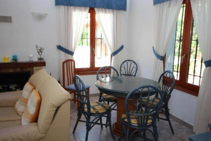 Schöne gemütliche Villa in einer privaten Lage am Monte Pego mit 3 Schlafzimmern, 2 Bäd... - Haus kaufen - Bild 8