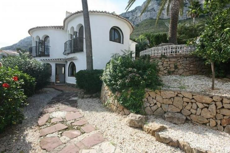 Bild 3: Geräumige Villa in Denia mit 4SZ und einem unverbaubaren Blick