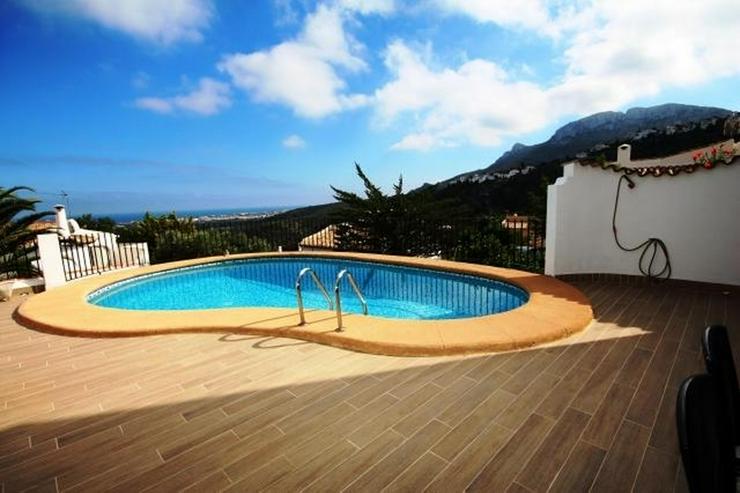Bild 2: Hochwertig renovierte Villa mit herrlicher Meersicht am Monte Pego mit 3 Schlafzimmer und ...