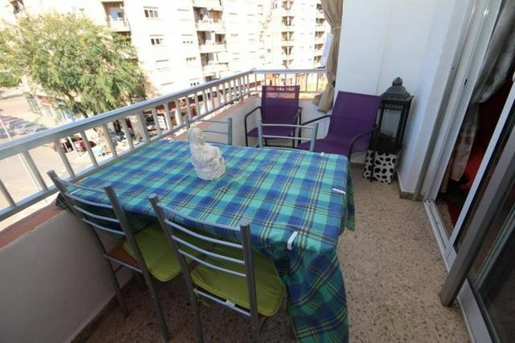 Bild 2: Wohnung im Zentrum von Denia mit 4 Schlafzimmer, zwei Badezimmer und einen Balkon mit Blic...