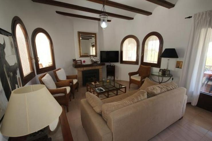 Bild 6: Villa mit 2-3 Schlafzimmer in sonniger und ruhiger Lage von Denia gelegen, mit 800 qm Grun...